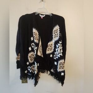 No boundaries black and white knitted sweater cardigan size womens xs